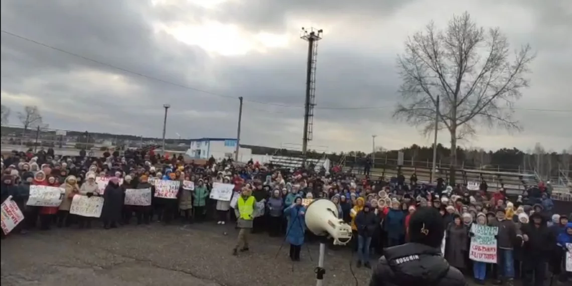 В Алтайском крае тысяча жителей вышли на митинг против строительства мусороперерабатывающего предприятия