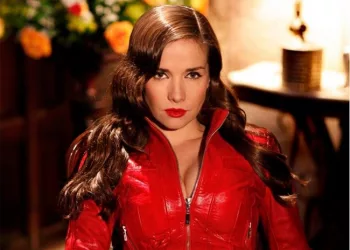 Общественники из Новосибирска требуют лишить гражданства Наталию Орейро