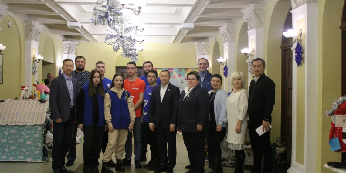 При поддержке «Единой России» в Кировском районе Новосибирска прошел праздничный концерт для детей участников СВО