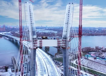 На строительство четвертого моста в Новосибирске власти выделят еще 82 млн рублей