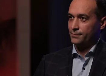 Суд отказал уволенному экс-главе ГНЦ «Вектор» в восстановлении в должности