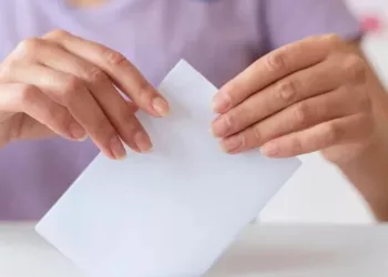 В списке возможных кандидатов в выборах президента РФ находятся 11 человек