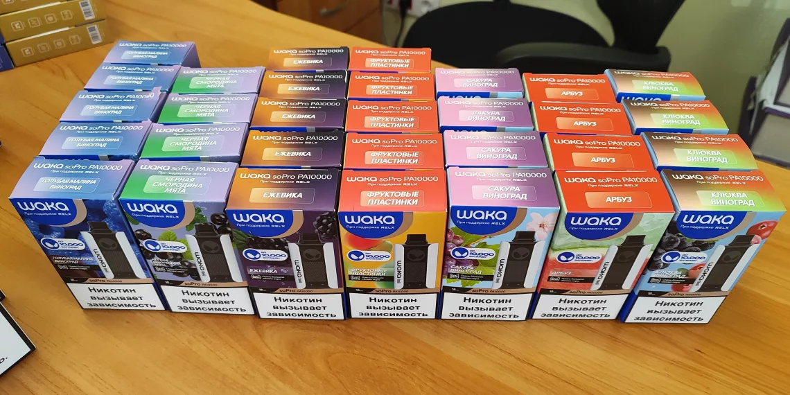 В трех магазинах Новосибирска изъяли более двух тысяч нелегальных вейпов