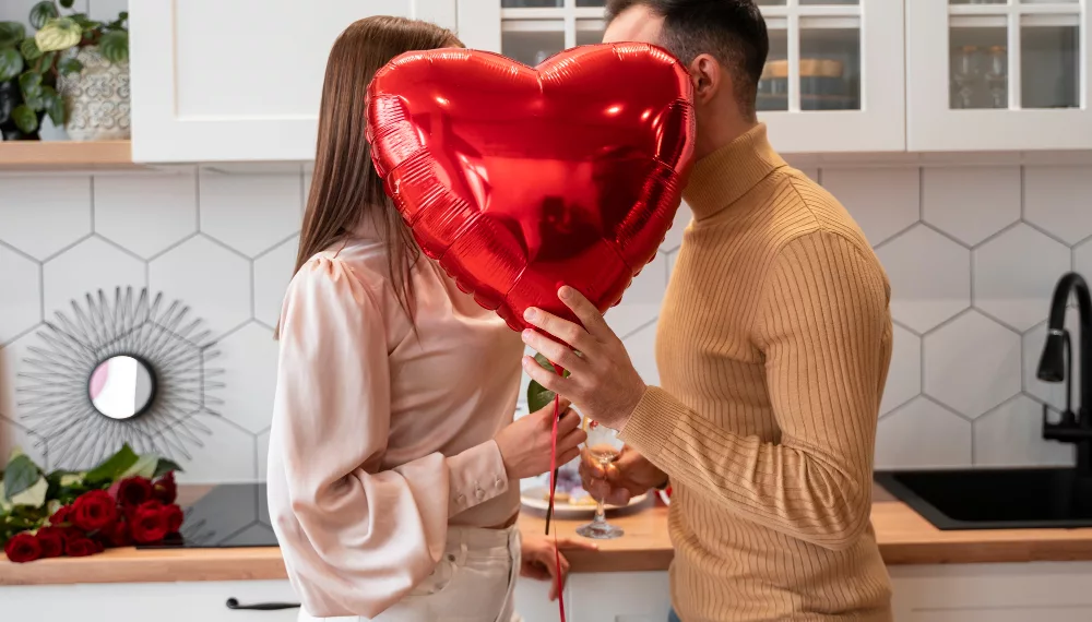 Стали известны самые популярные подарки новосибирцев на 14 февраля