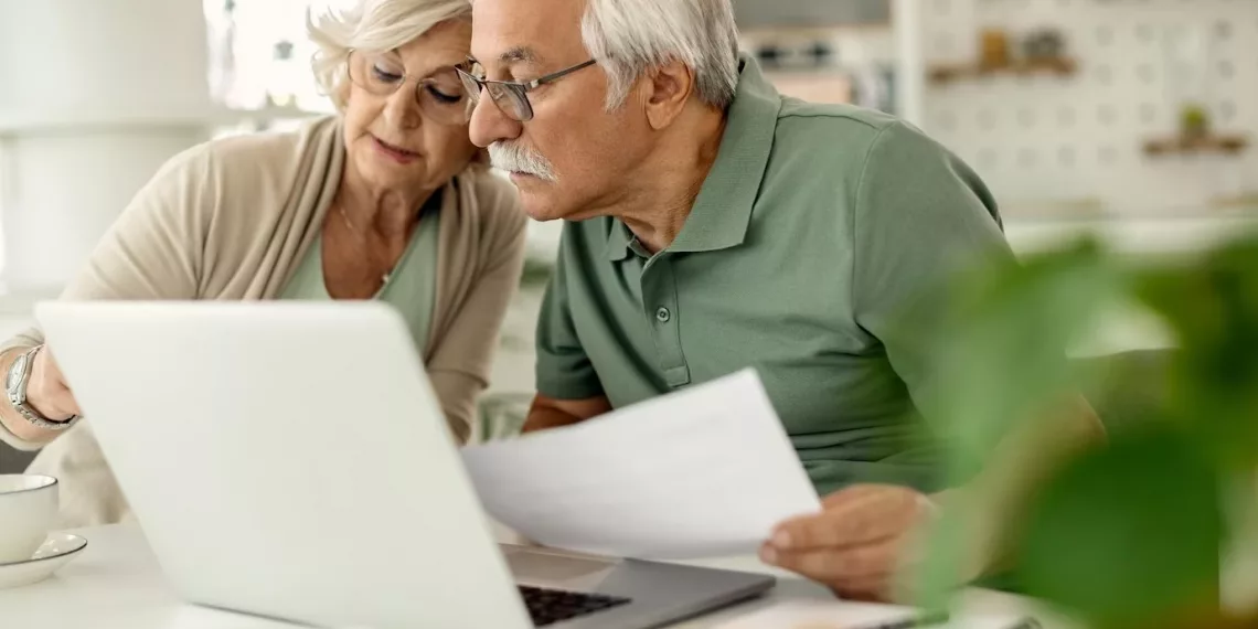 У кого и как изменится размер пенсий с 1 марта 2024 года в России