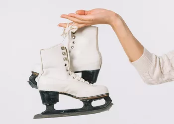 В Новосибирске главный городской каток в Центральном парке закроется в воскресенье