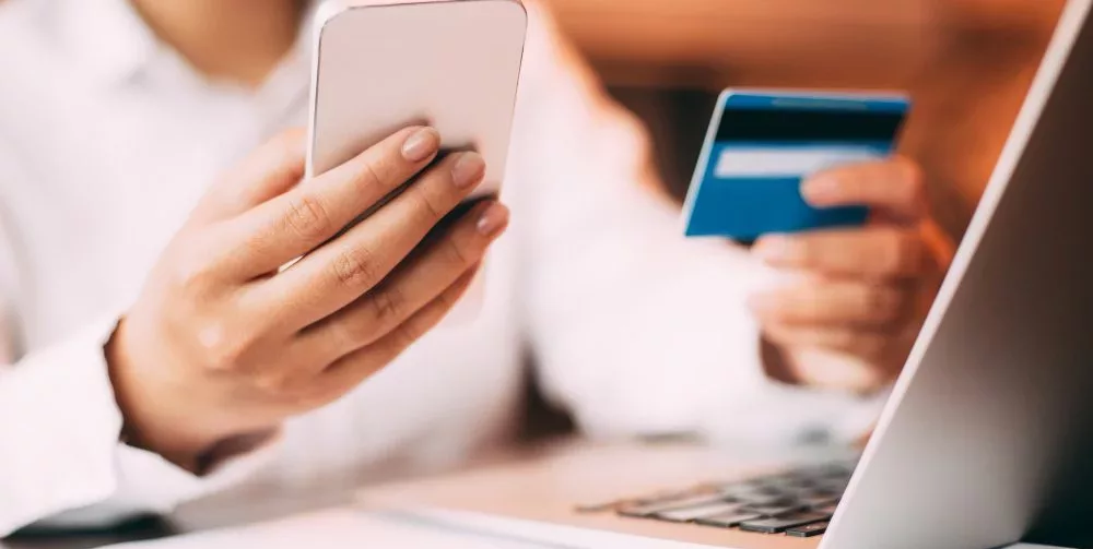 Сбер и «Российский Красный Крест» открыли благотворительный счет для сбора средств пострадавшим и семьям погибших во время теракта в Крокус Сити Холле