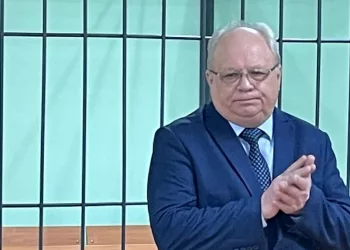 Суд оправдал главу Центрального округа по делу о сносе стелы в Новосибирске