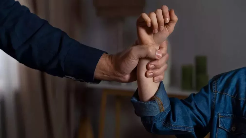 В сексуальном насилии обвинили директора санатория в Томской области