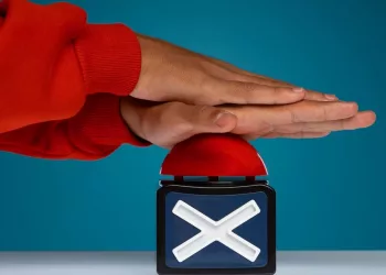 От борьбы за пост мэра Новосибирска отказались три кандидата