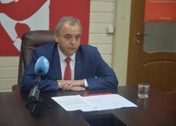 Новосибирский депутат рассказал о достоинствах и недостатках нового правительства