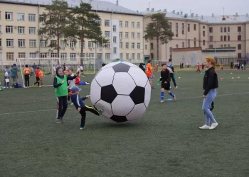 Футбол объединяет: фестиваль семейного спорта «Форсаж» — 2024 прошёл в Новосибирске