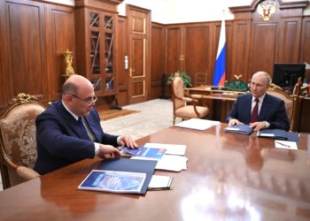 Путин внес в Госдуму на рассмотрение кандидатуру Михаил Мишустина на пост премьера