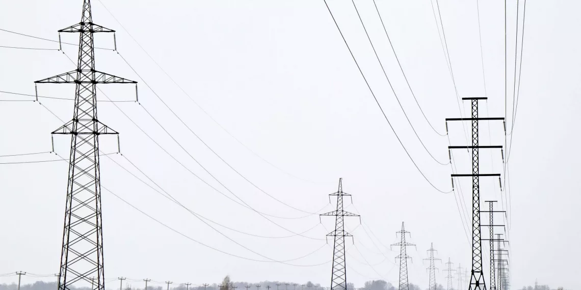 На новосибирцев возбудили дело за хищение электроэнергии на 3 млн рублей