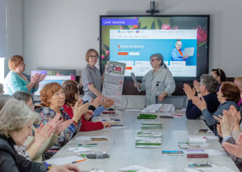 Обучать пенсионеров цифровой грамотности продолжает «Ростелеком»