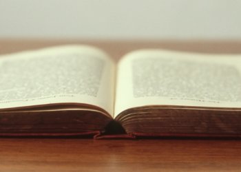 Сенатор Клишас и прокуратура прокомментировали ситуацию с изъятием книги «Вредные советы»