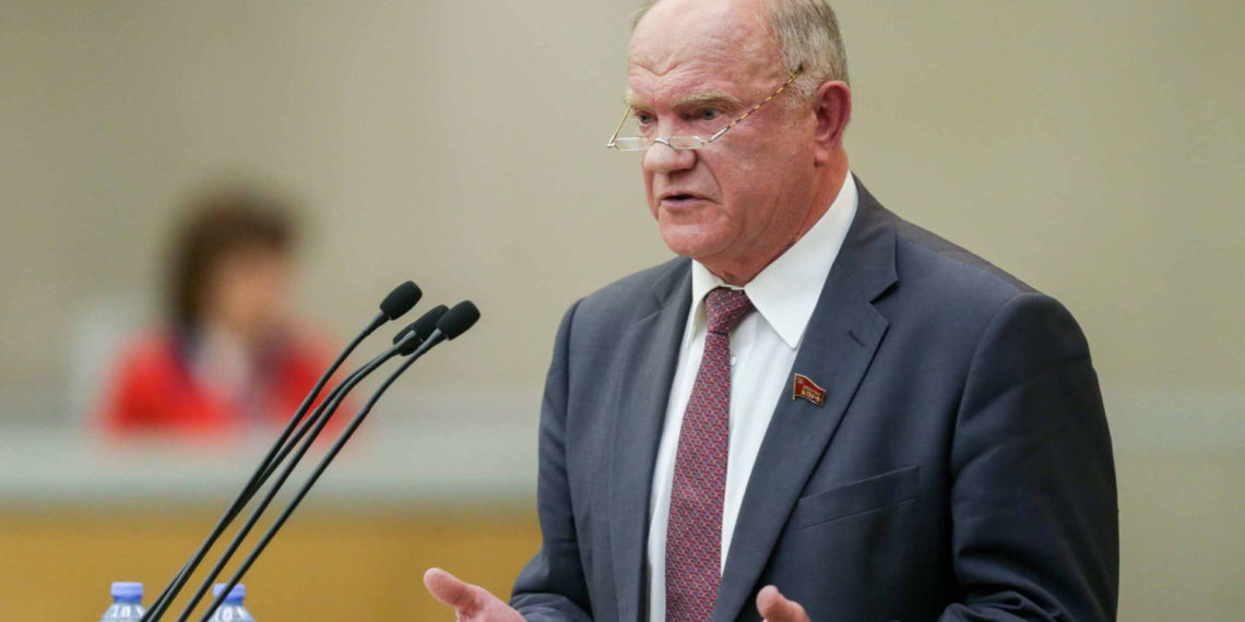 Зюганов попросил назначить экс-мэра Новосибирска Локотя в правительство РФ