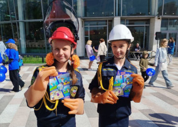 Энергетики и спасатели провели детский праздник безопасности