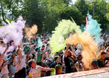 Увлекательная пятница: подборка мероприятий на 21 июня в Новосибирске