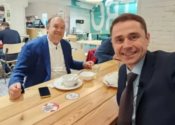 Депутат Александр Аксёненко рассказал, чем кормят на благотворительных обедах в Советском районе