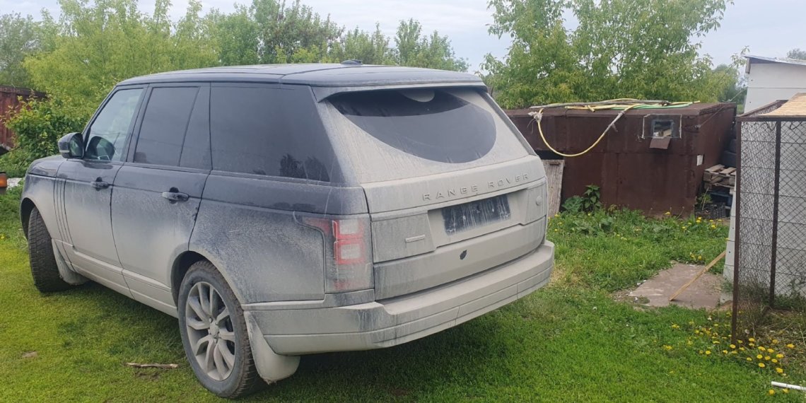 Жительница Новосибирска через приставов вернула свой автомобиль за 6 млн рублей