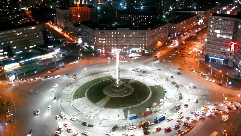 Ремонт площади Калинина перенесли в третий раз в Новосибирске