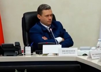 Врио главы Вологодской области внезапно перешел на английский язык во время совещания