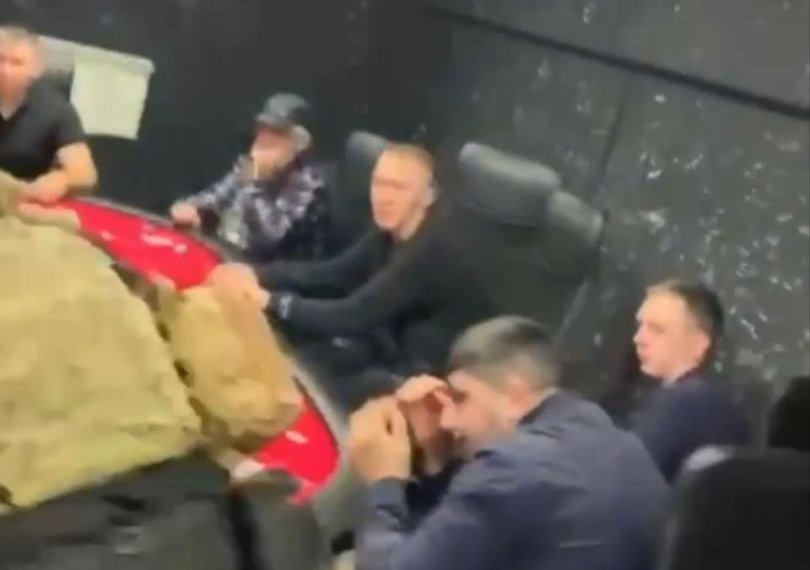 Суд Новосибирска рассмотрит дело организаторов покерного клуба на Богдана Хмельницкого