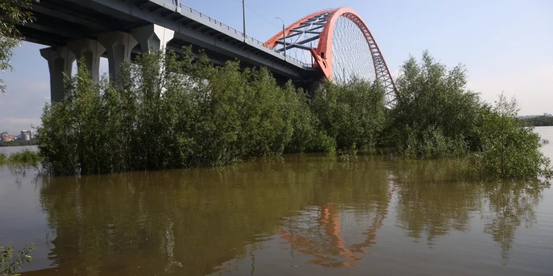Более 10 детей утонули в июне в Новосибирской области
