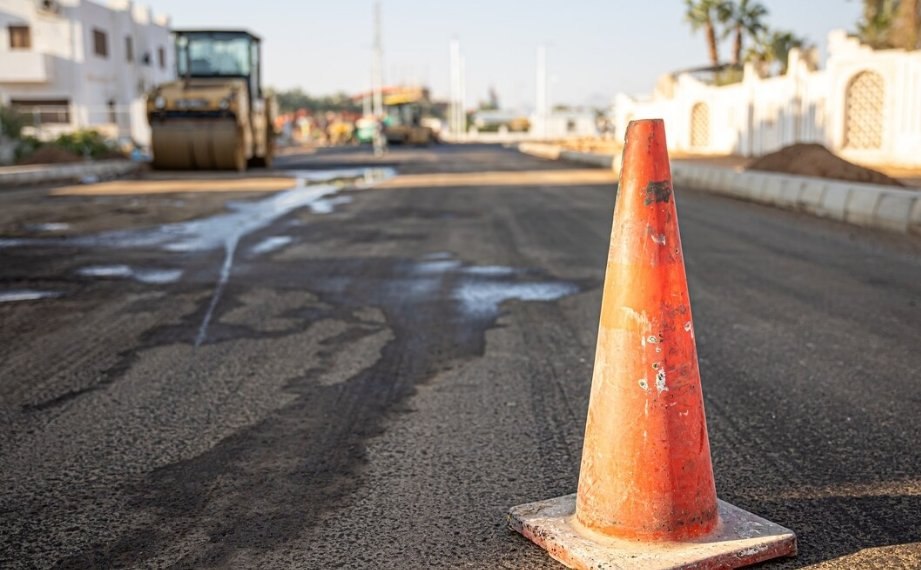Суд обязал мэрию сделать дороги безопасными в Дзержинском районе Новосибирска