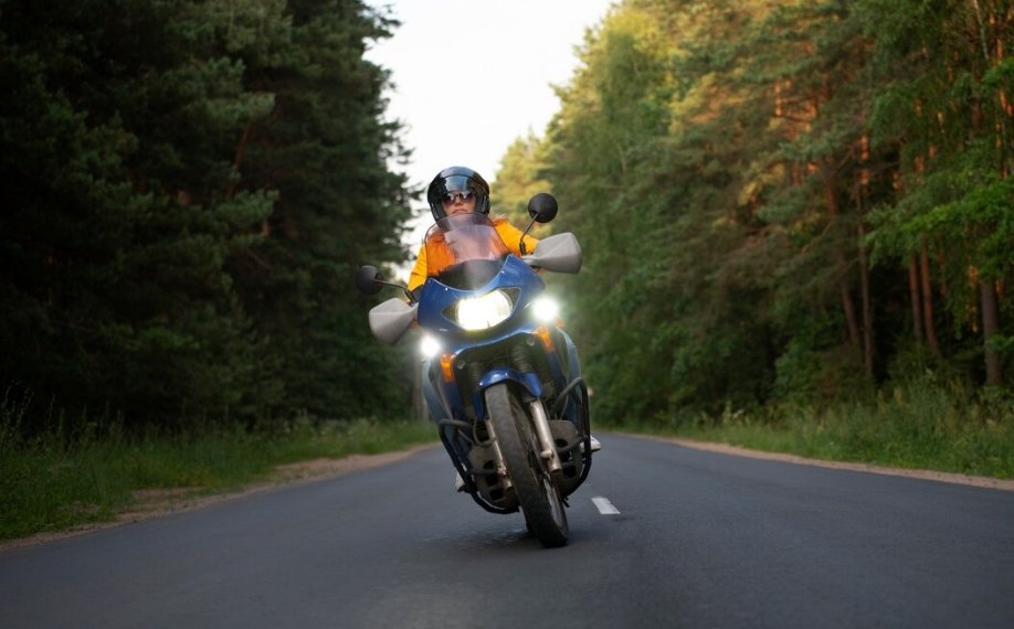 Малолетние мотоциклисты устроили 20 ДТП в Новосибирской области