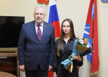 Сибирячка стала первой в мире женщиной-пилотом вертолета Ми-8