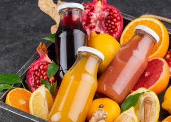 Ученые выяснили, какой сок снижает уровень холестерина