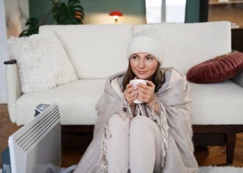 Новосибирцы мерзнут в квартирах после начала отопительного сезона