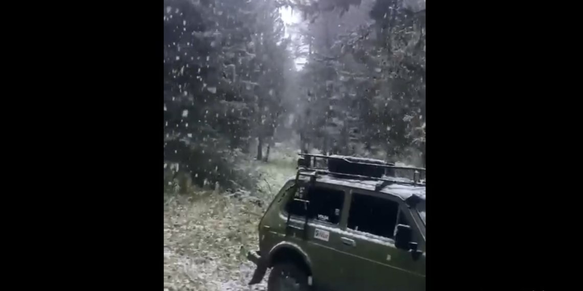 Первый снег выпал в сибирском регионе