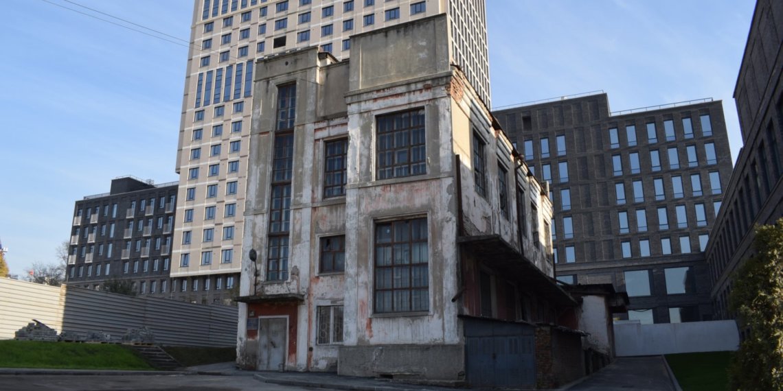 Самый маленький памятник конструктивизма реставрируют в Новосибирске