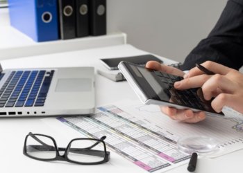 ВТБ заработал 338,5 млрд рублей за 8 месяцев