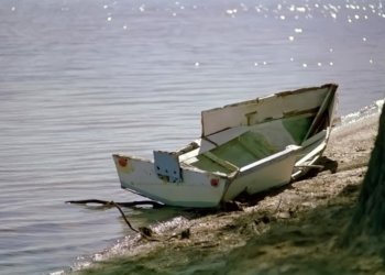 Водителя лодки осудят за смерть пассажира на Алтае