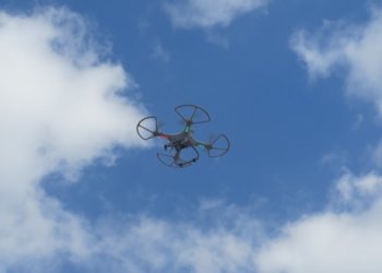 Новосибирец получил штраф за запуск беспилотника над театром «Глобус»