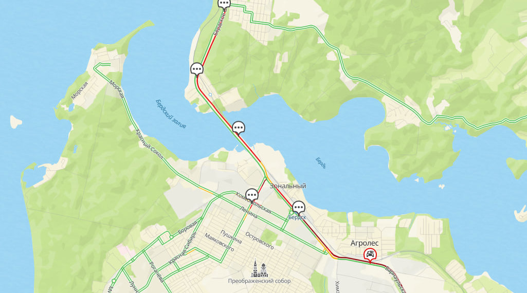 Девятикилометровая пробка сковала движение на Бердском шоссе