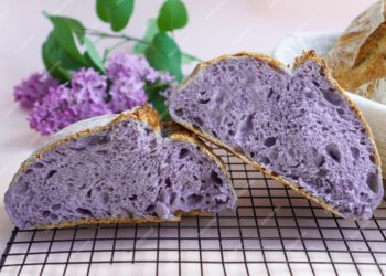 В Омске запускают производство фиолетового хлеба