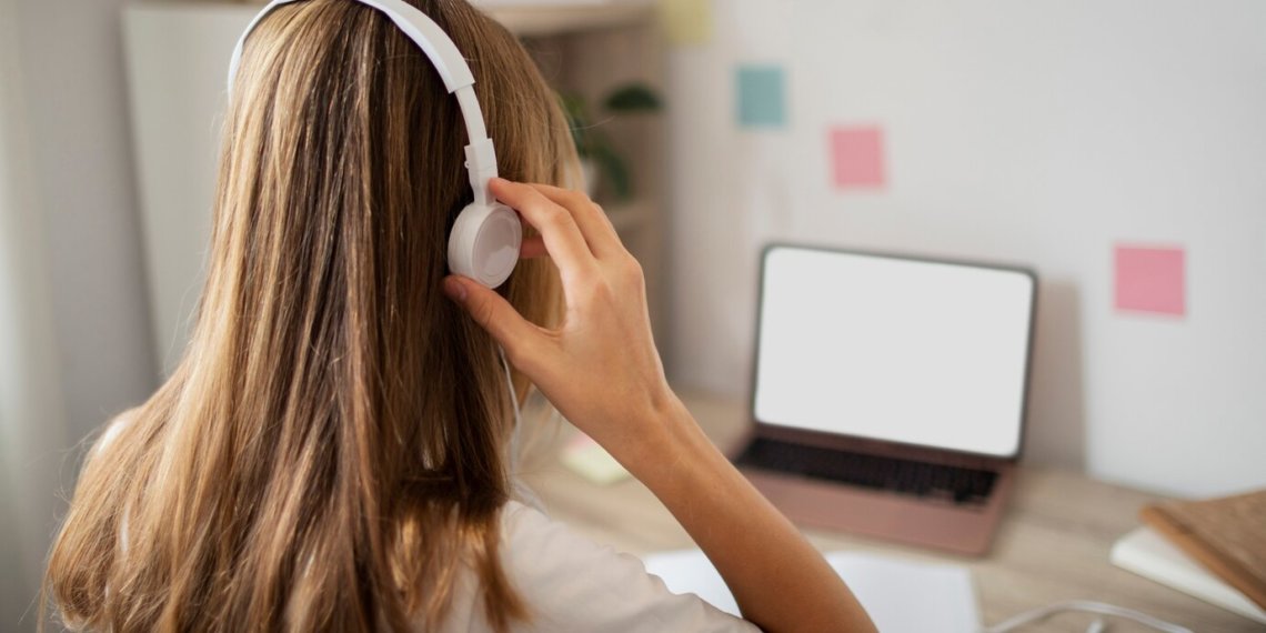 Школьников из кузбасского города перевели на дистанционное обучение из-за ОРВИ