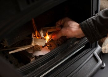 В Новосибирской области трое мужчин отравились угарным газом