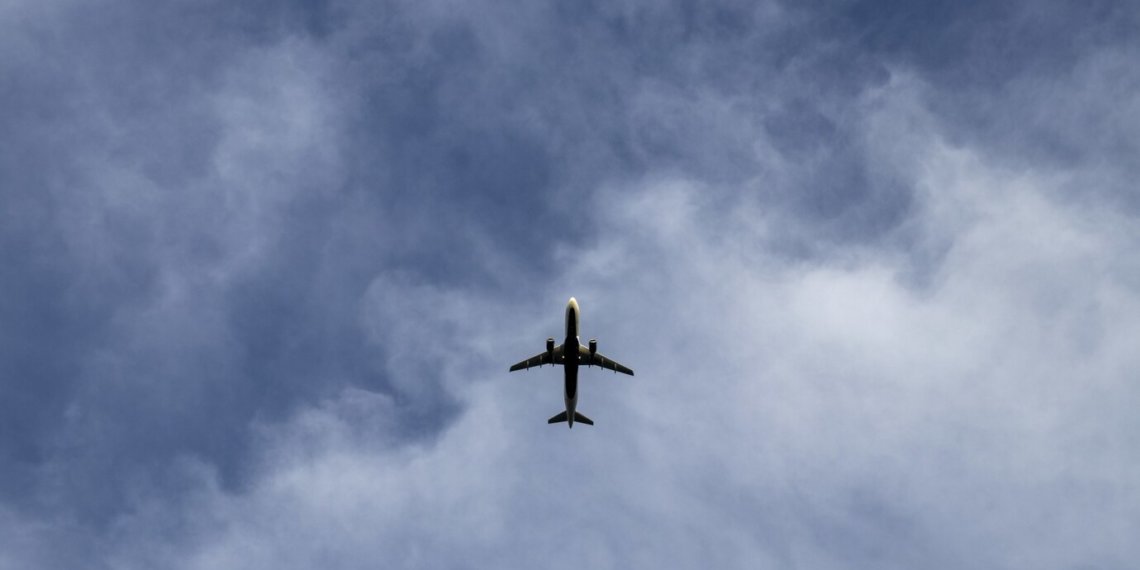 Пять минут, полет ужасен: многие авиарейсы по России могут закрыть из-за проблем с субсидиями