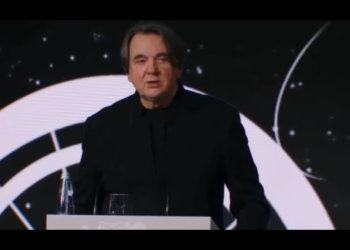 Гендиректор «Первого канала» Константин Эрнст сравнил Стива Джобса с Гитлером