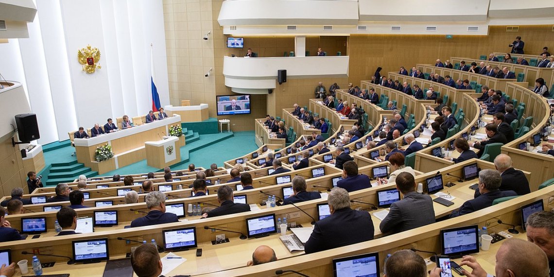 Совет Федерации отменил врачебную тайну в отношении педофилов