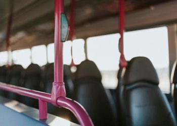 Команду юных спортсменов спасли на трассе в Новосибирской области