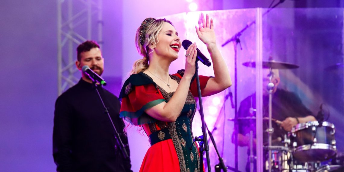 Врачи помогли Пелагее выступить в родном Новосибирске