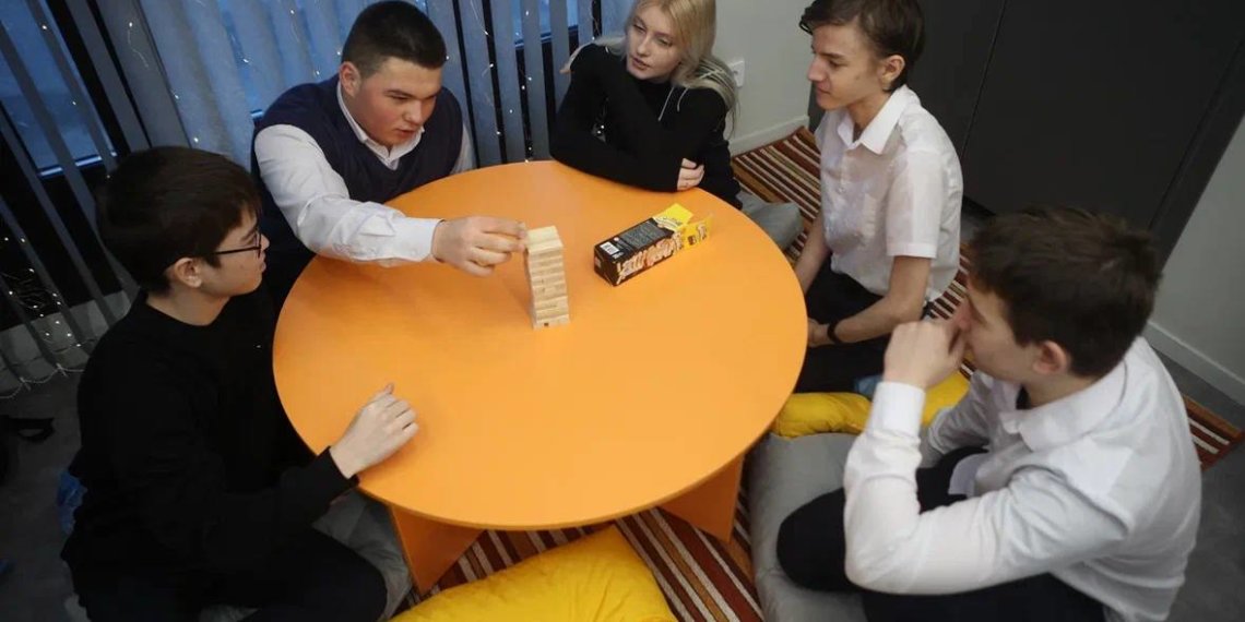 В Новосибирске открыли пространство для подростков «Угол»