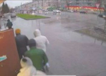 В Новосибирске задержали пять мигрантов-вымогателей